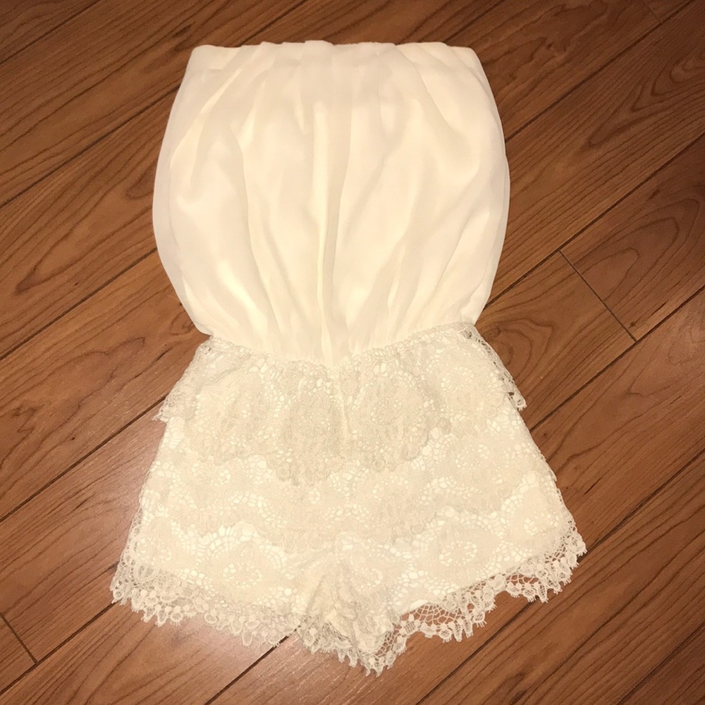 Strapless romper